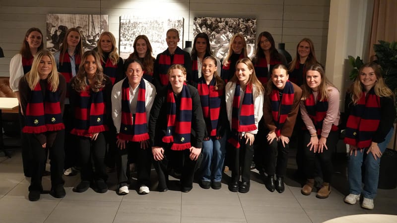 Kickoff med damlaget